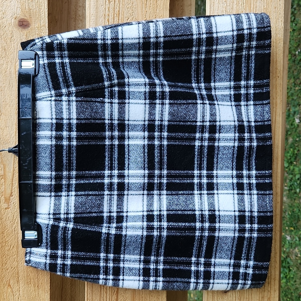 Hollister Wool Blend Plaid Skirt Black White Exposed Side Zipper Fully Lined S - Picture 4 of 17